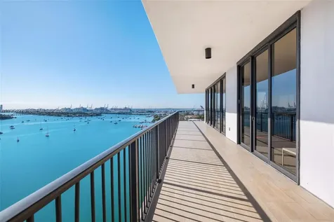 1000 Venetian Way Miami FL 33139