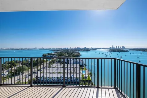 1000 Venetian Way Miami FL 33139
