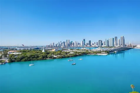 1000 Venetian Way Miami FL 33139