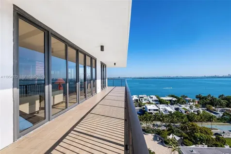 1000 Venetian Way Miami FL 33139