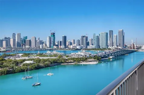 1000 Venetian Way Miami FL 33139