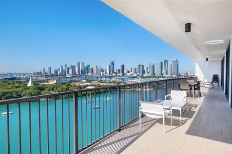1000 Venetian Way Miami FL 33139