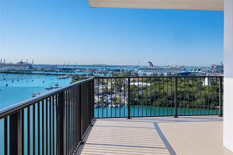 1000 Venetian Way Miami FL 33139
