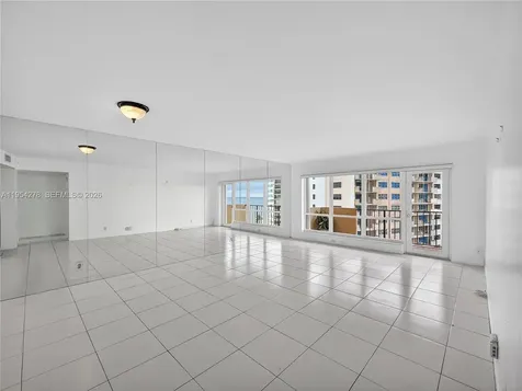 5000 N Ocean Boulevard Lauderdale By The Sea FL 33308