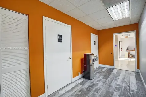 1007 Shotgun Road Sunrise FL 33326