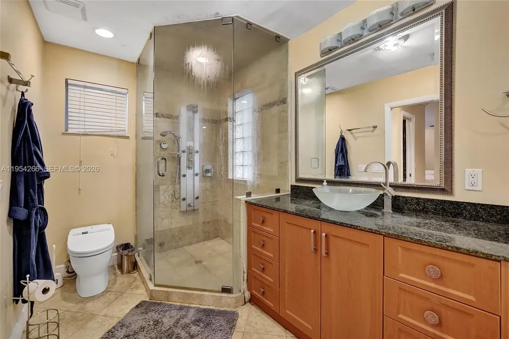 3671 N 47th Avenue Hollywood FL 33021