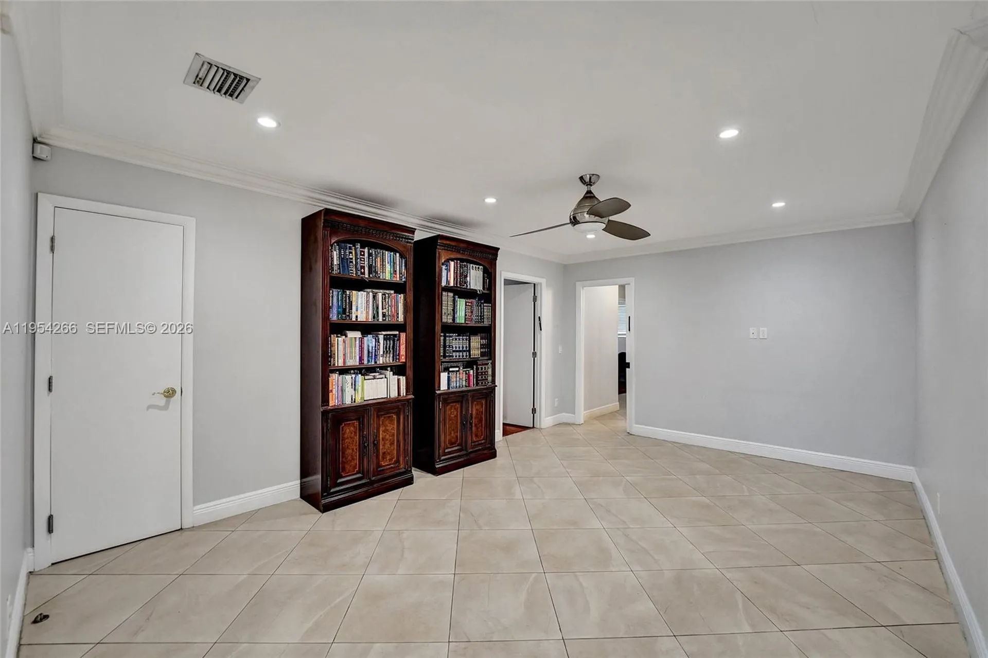 3671 N 47th Avenue Hollywood FL 33021