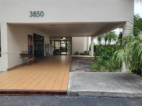 3850 SW 87th Avenue Miami FL 33165
