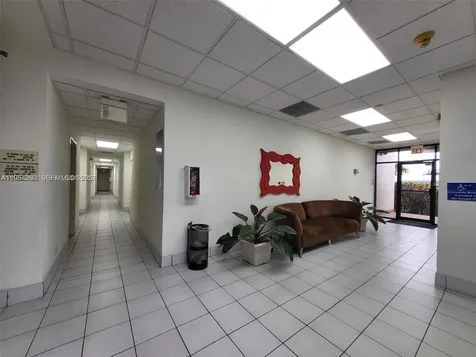 3850 SW 87th Avenue Miami FL 33165