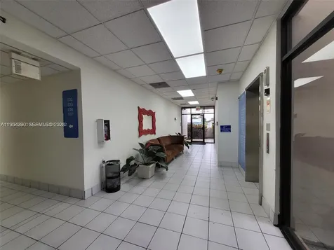 3850 SW 87th Avenue Miami FL 33165