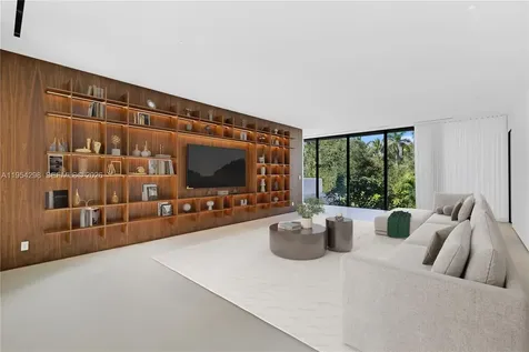 3210 Coacoochee Street Miami FL 33133