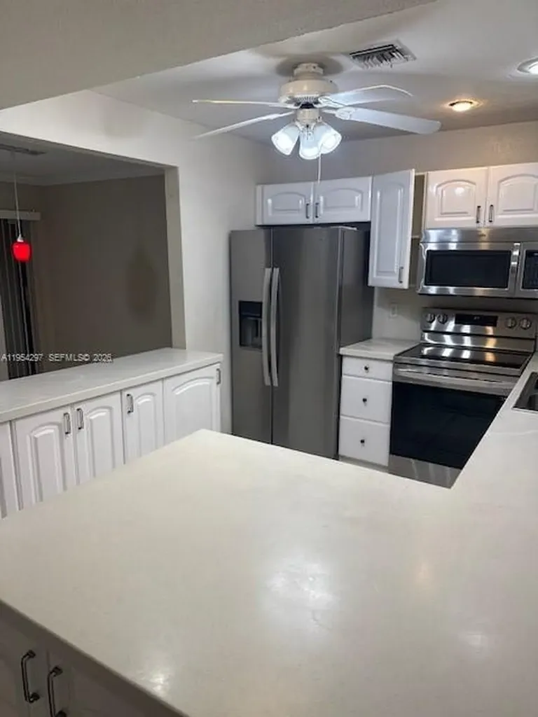 8682 NW 40th Street Coral Springs FL 33065