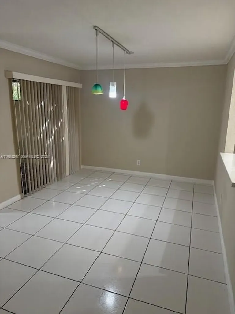 8682 NW 40th Street Coral Springs FL 33065