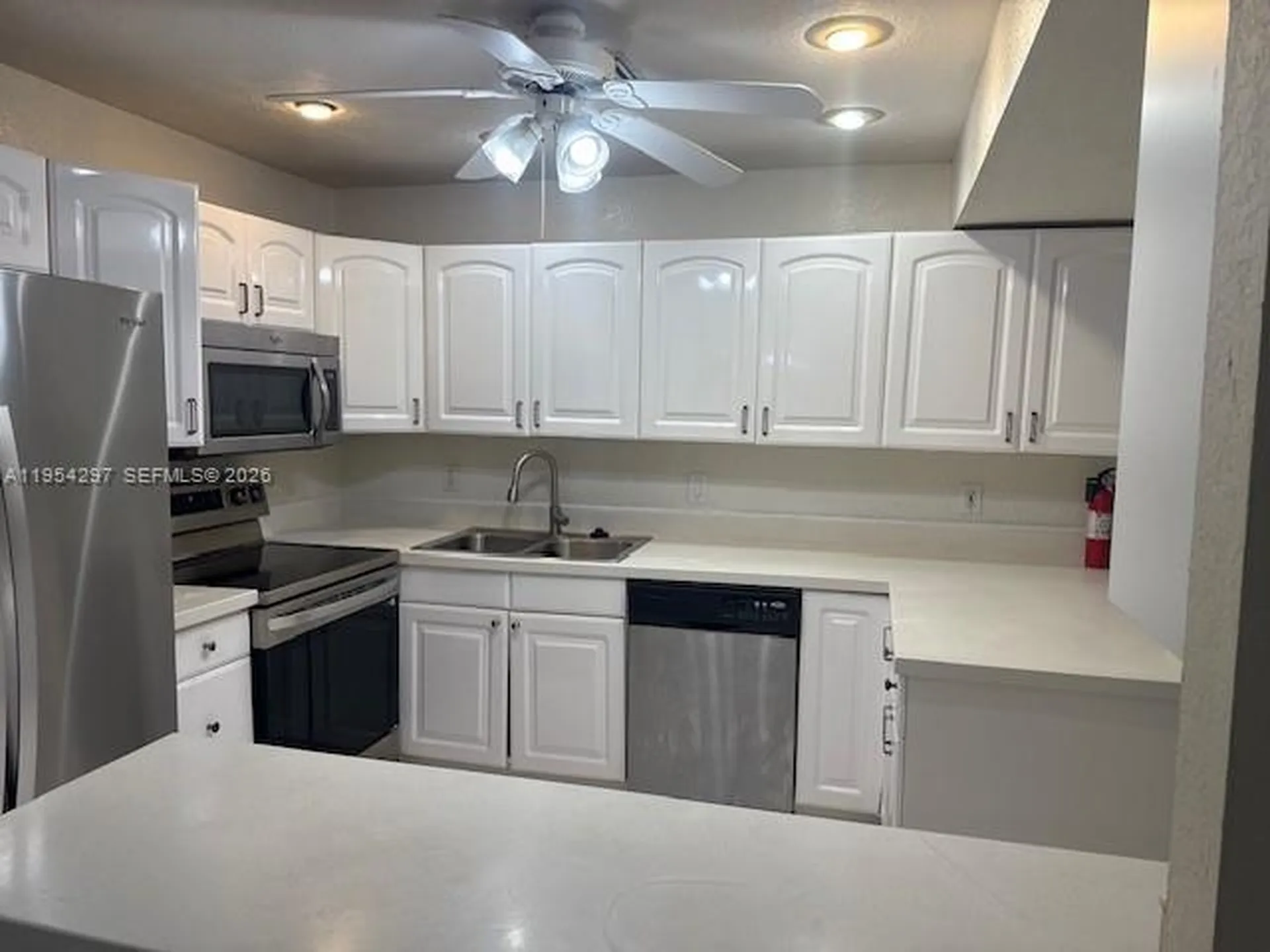 8682 NW 40th Street Coral Springs FL 33065