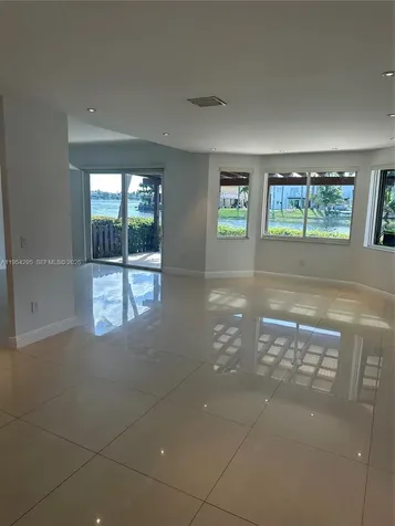 7233 NW 113th Court Doral FL 33178
