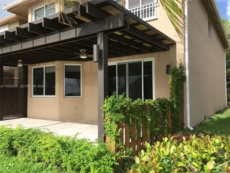 7233 NW 113th Court Doral FL 33178