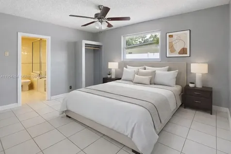 3241 NW 40th Street Lauderdale Lakes FL 33309