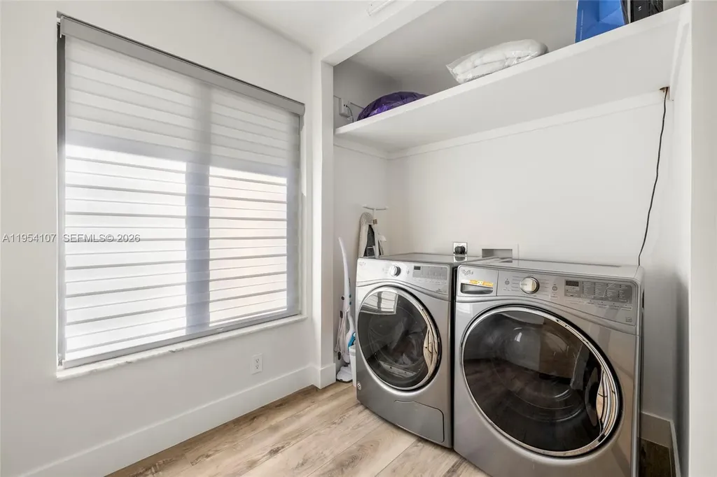 3910 NE 27th Terrace Lighthouse Point FL 33064
