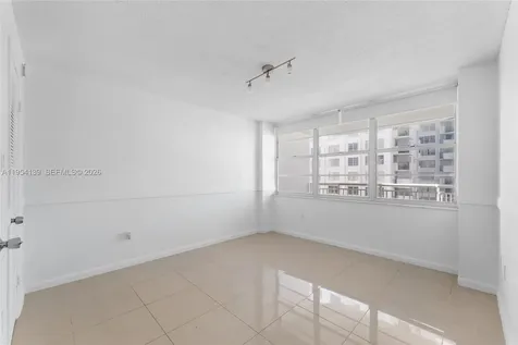 18061 Biscayne Boulevard Aventura FL 33160