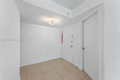 18061 Biscayne Boulevard Aventura FL 33160