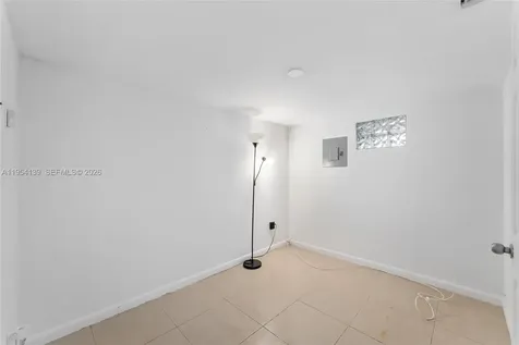 18061 Biscayne Boulevard Aventura FL 33160