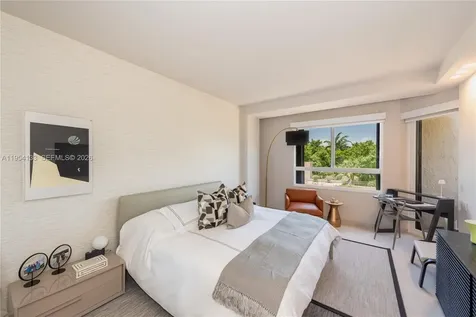 251 Crandon Boulevard Key Biscayne FL 33149