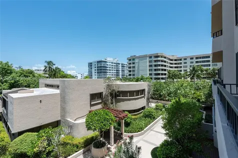 251 Crandon Boulevard Key Biscayne FL 33149