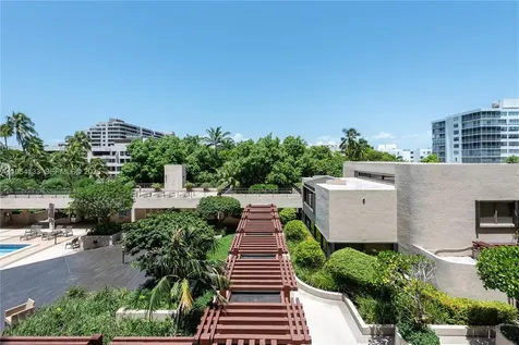 251 Crandon Boulevard Key Biscayne FL 33149