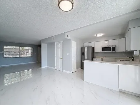 1100 SE 4th Avenue Deerfield Beach FL 33441