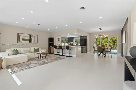 5341 SW 1st Street Plantation FL 33317