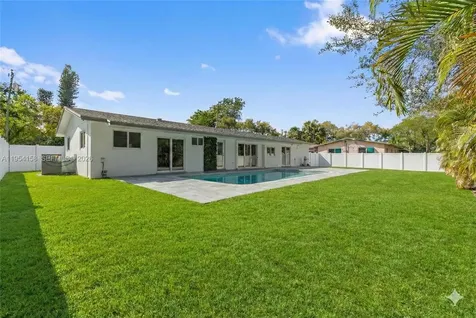 5341 SW 1st Street Plantation FL 33317