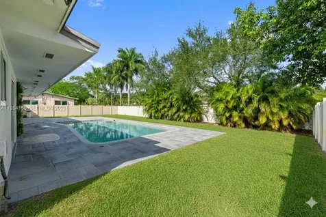 5341 SW 1st Street Plantation FL 33317