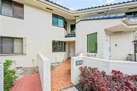 8058 NW 15th Manor Plantation FL 33322