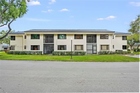 8058 NW 15th Manor Plantation FL 33322