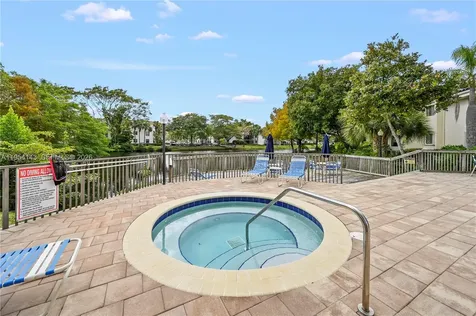 8058 NW 15th Manor Plantation FL 33322