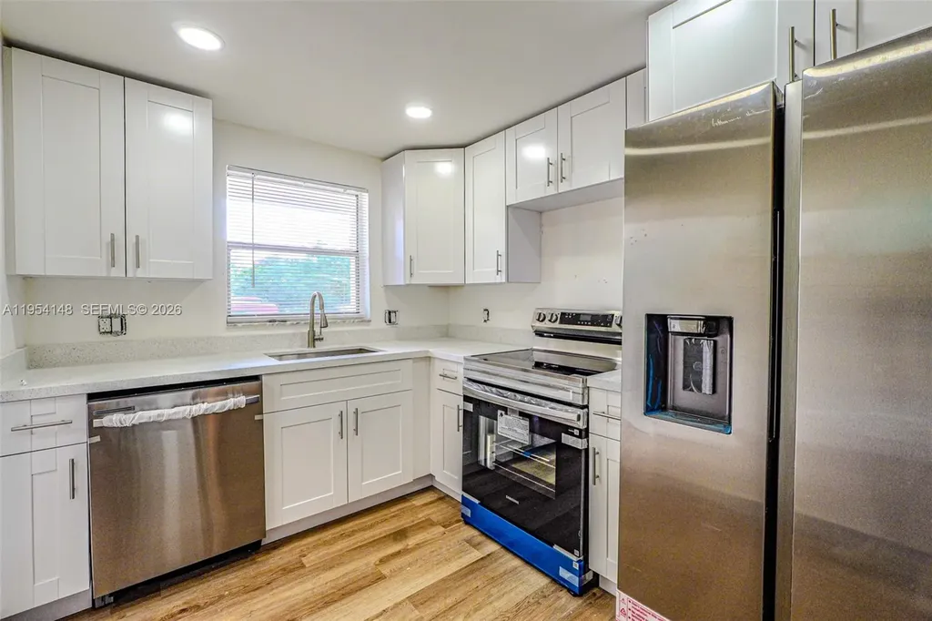 5100 SW 64th Avenue Davie FL 33314