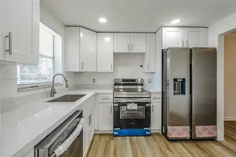 5100 SW 64th Avenue Davie FL 33314