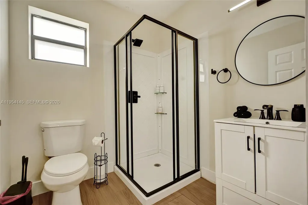 1520 NW 3rd Avenue Fort Lauderdale FL 33311