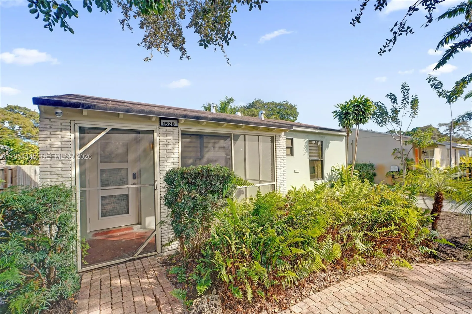 1520 NW 3rd Avenue Fort Lauderdale FL 33311