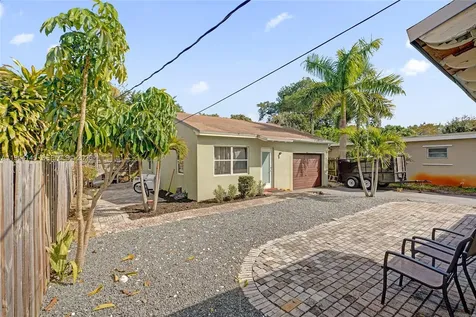 1520 NW 3rd Avenue Fort Lauderdale FL 33311