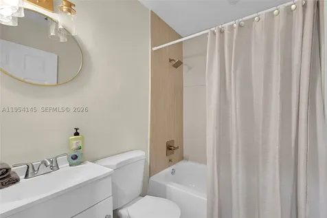 1520 NW 3rd Avenue Fort Lauderdale FL 33311