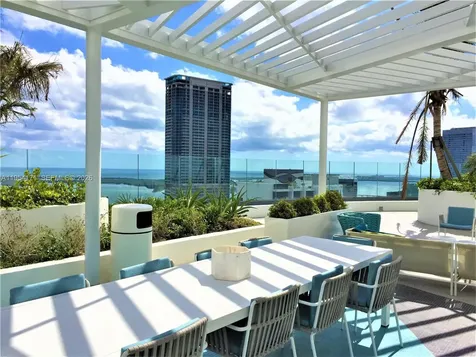 45 SW 9th Street Miami FL 33130