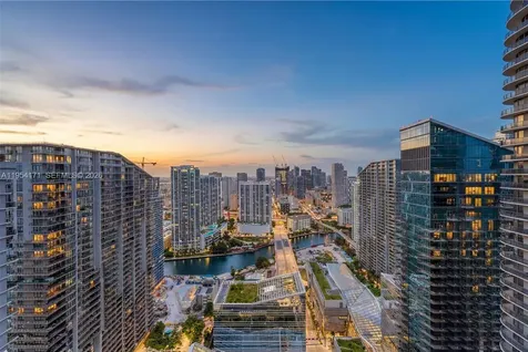 45 SW 9th Street Miami FL 33130