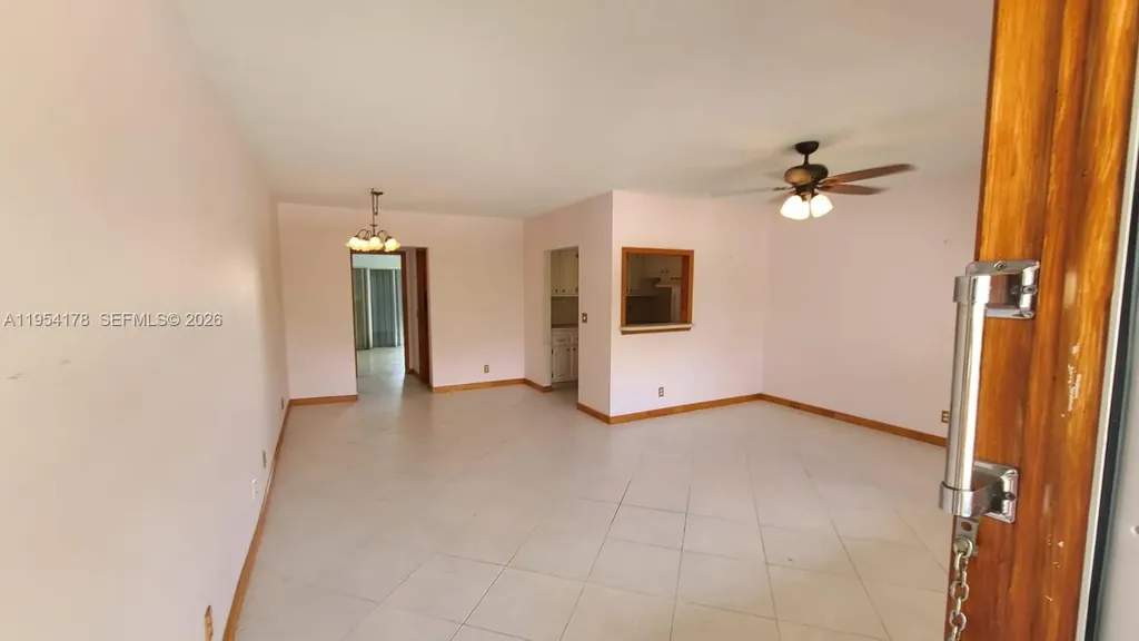 135 Coventry F West Palm Beach FL 33417