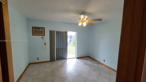 135 Coventry F West Palm Beach FL 33417