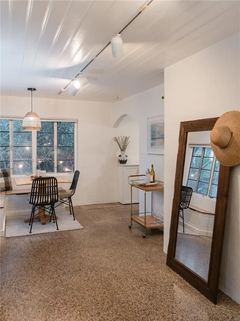 725 SW 2nd Court Fort Lauderdale FL 33312