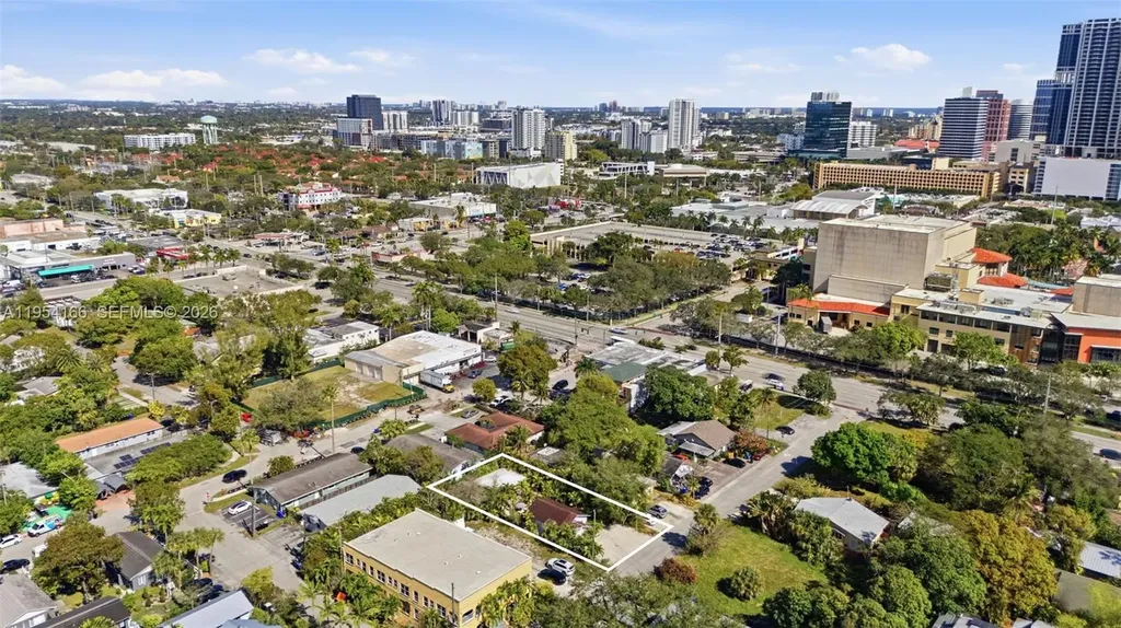 725 SW 2nd Court Fort Lauderdale FL 33312