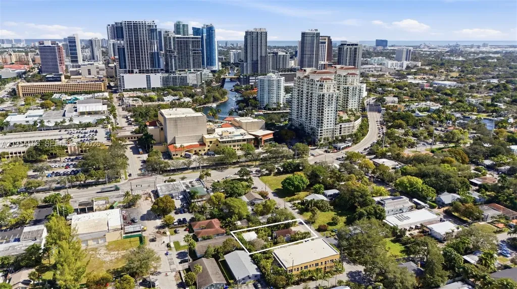 725 SW 2nd Court Fort Lauderdale FL 33312