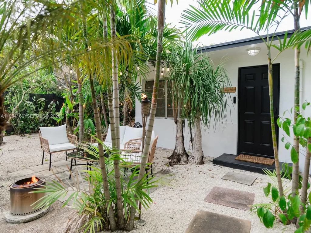 725 SW 2nd Court Fort Lauderdale FL 33312