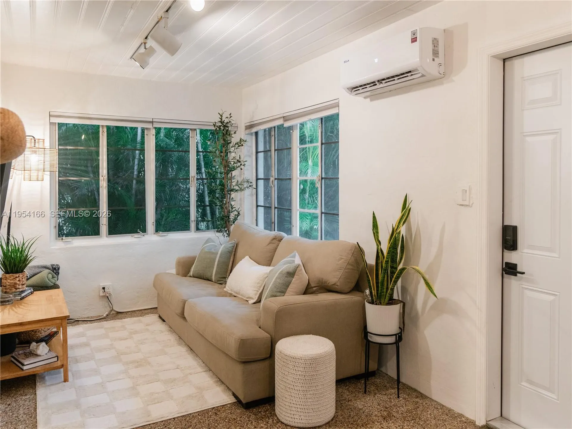 725 SW 2nd Court Fort Lauderdale FL 33312